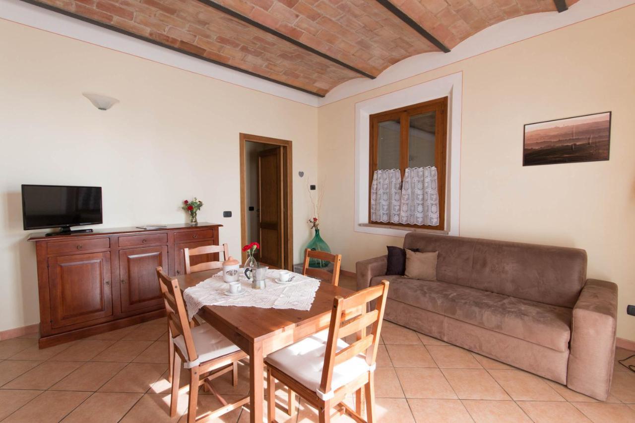 Agriturismo Podere Camollia Costalpino Exterior photo